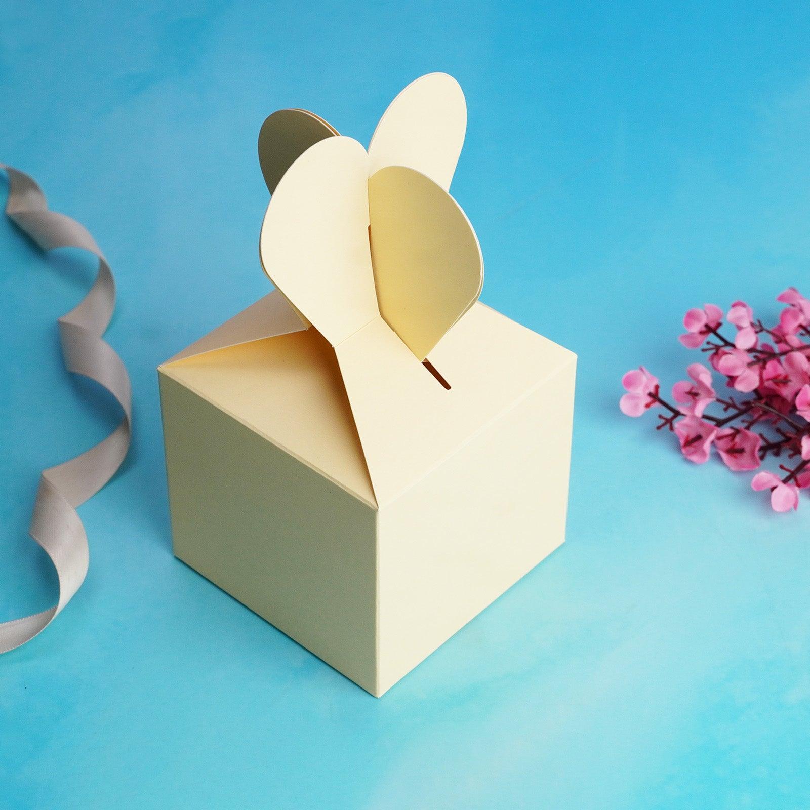 HEART SHAPE GIFT BOX