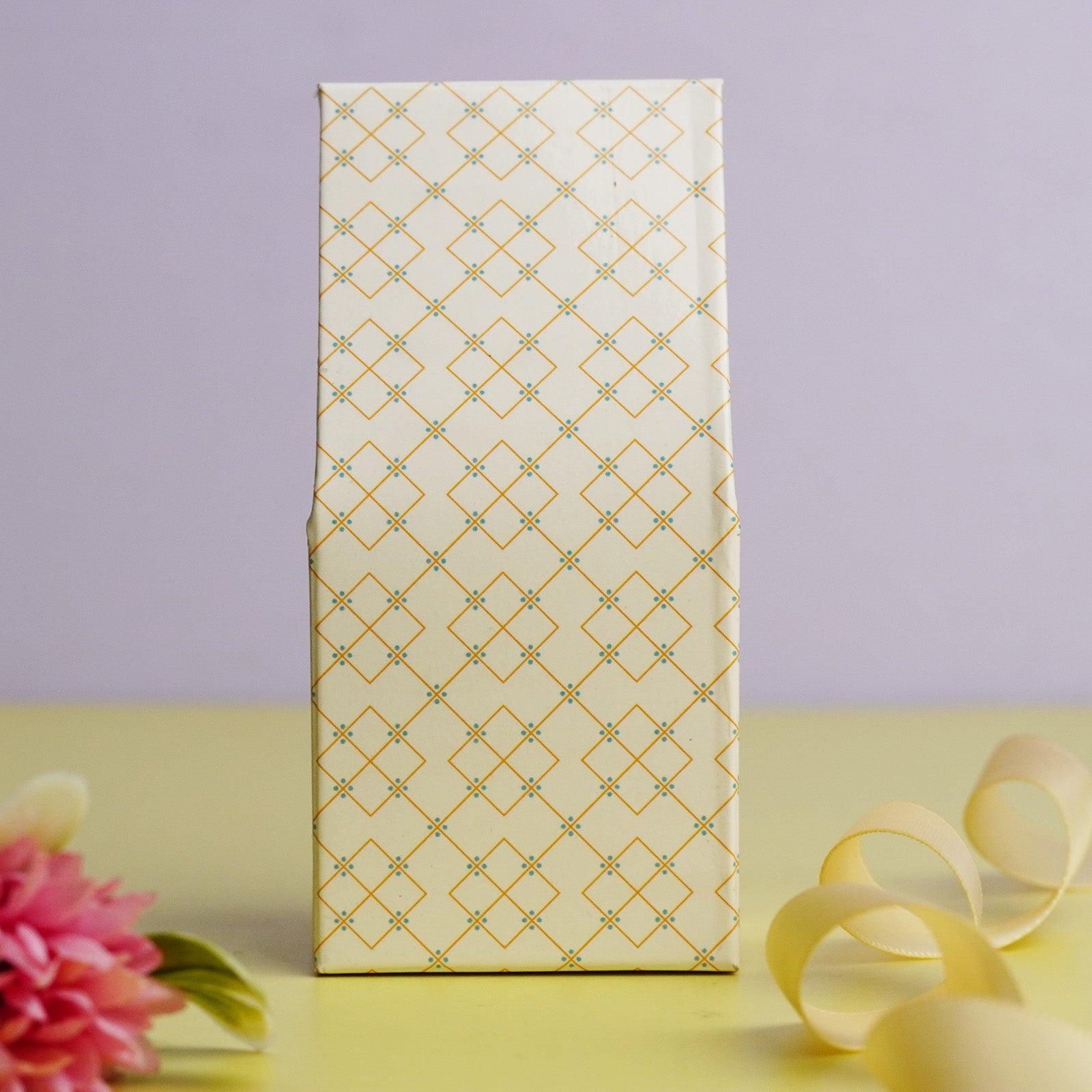 Pattern Standup Chocolate box