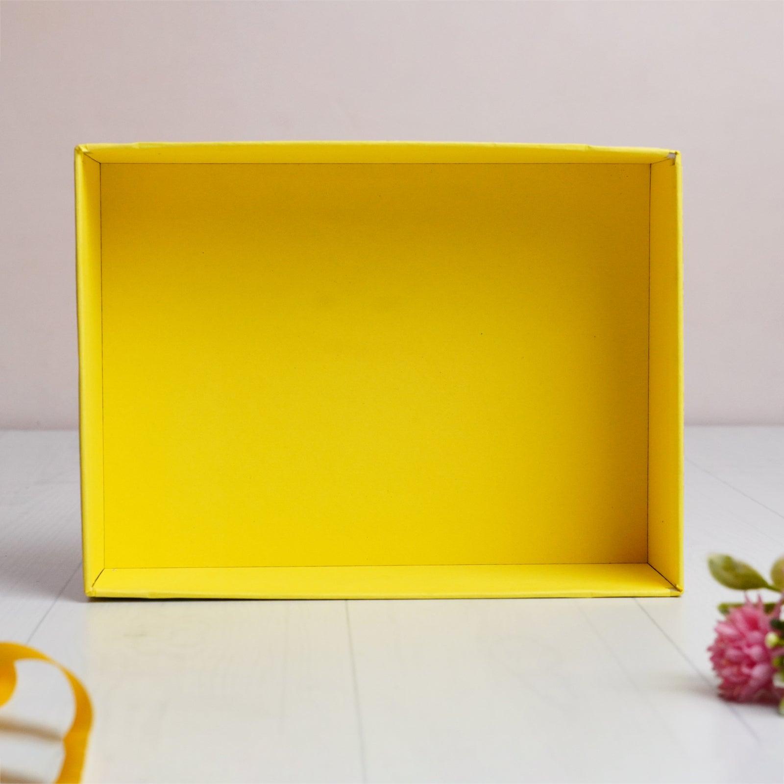 Yellow Medium Tray Box