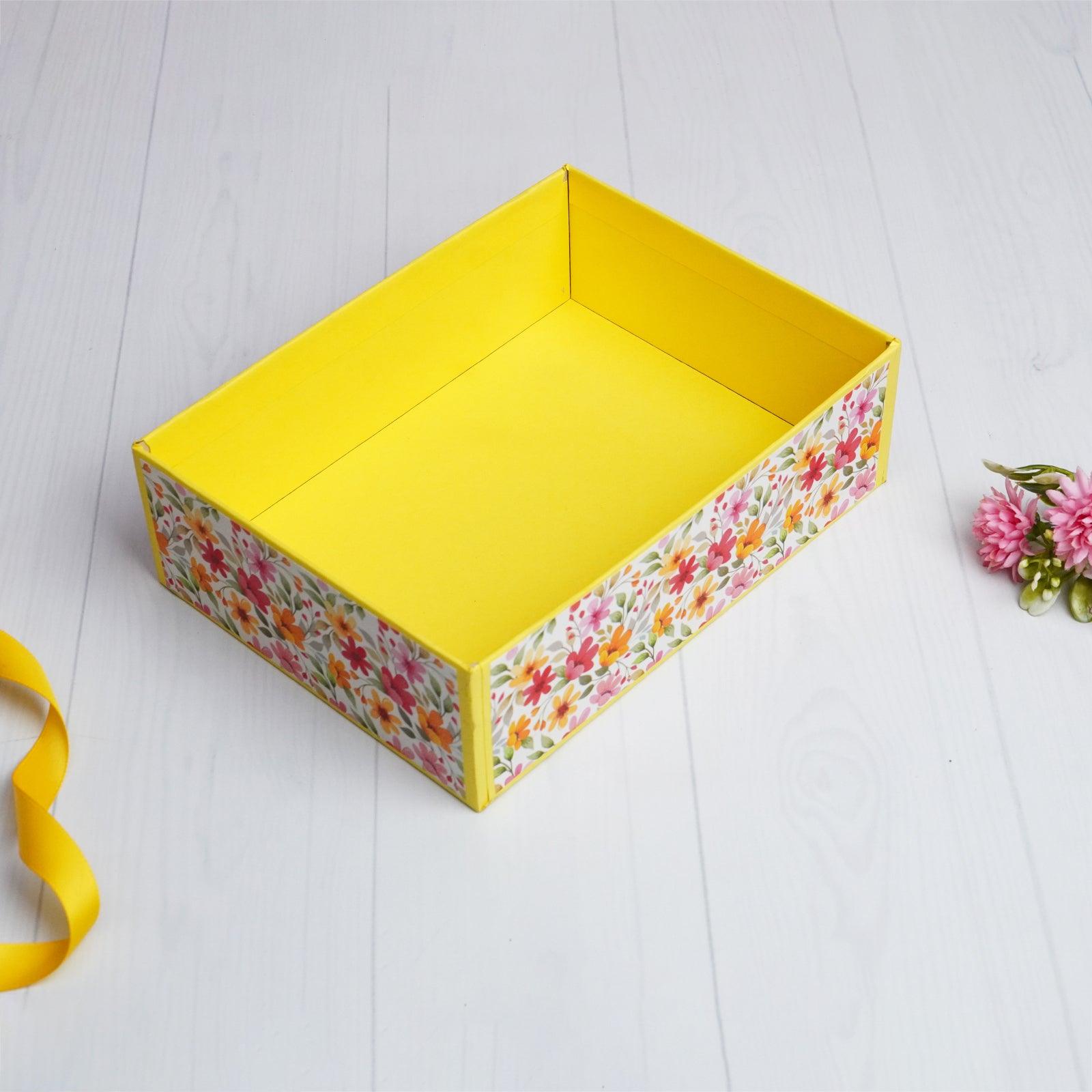 Yellow Medium Tray Box