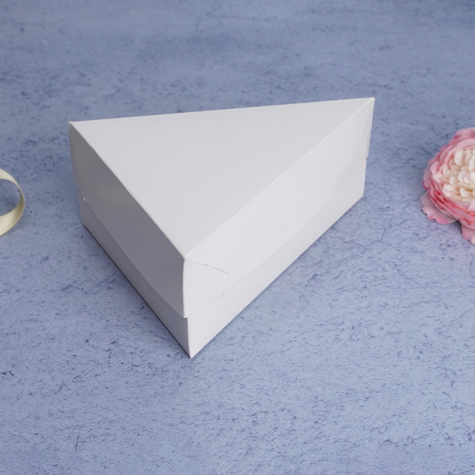 White Slice Cake Box