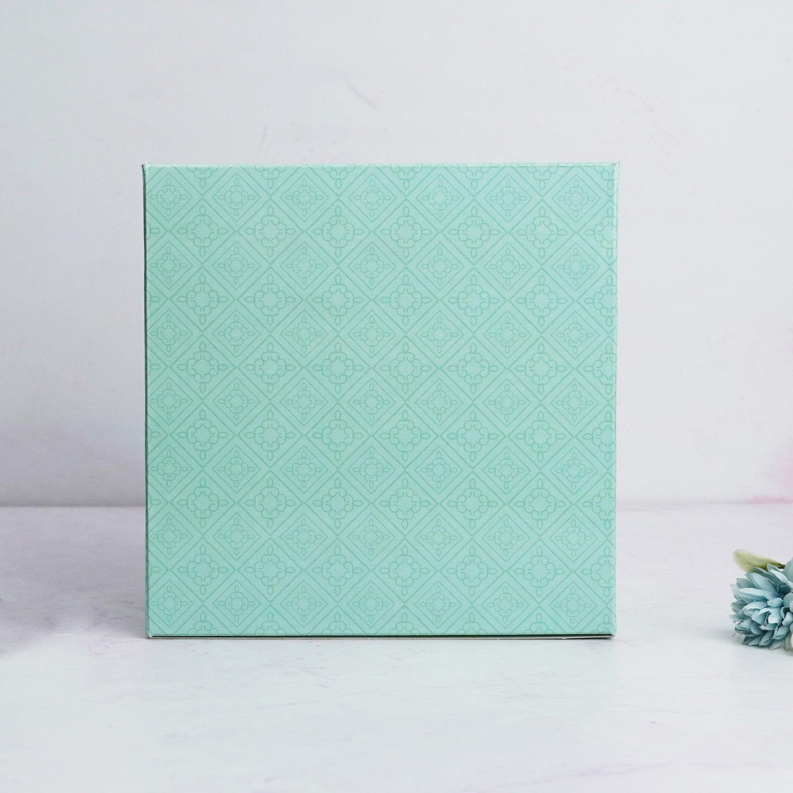 Mint Green Three Pastry Box