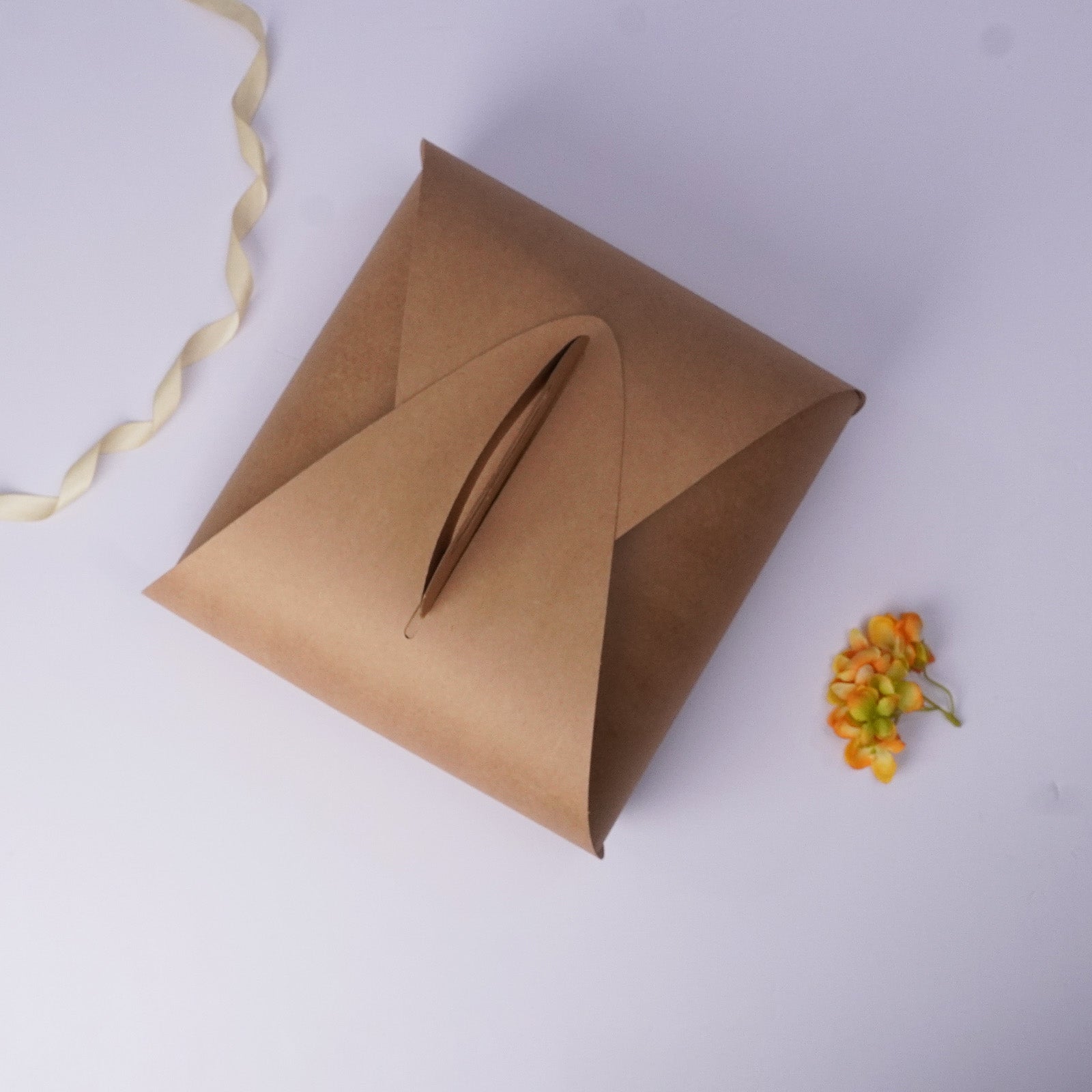 10X10 Handle Dome Cake Box (Kraft)