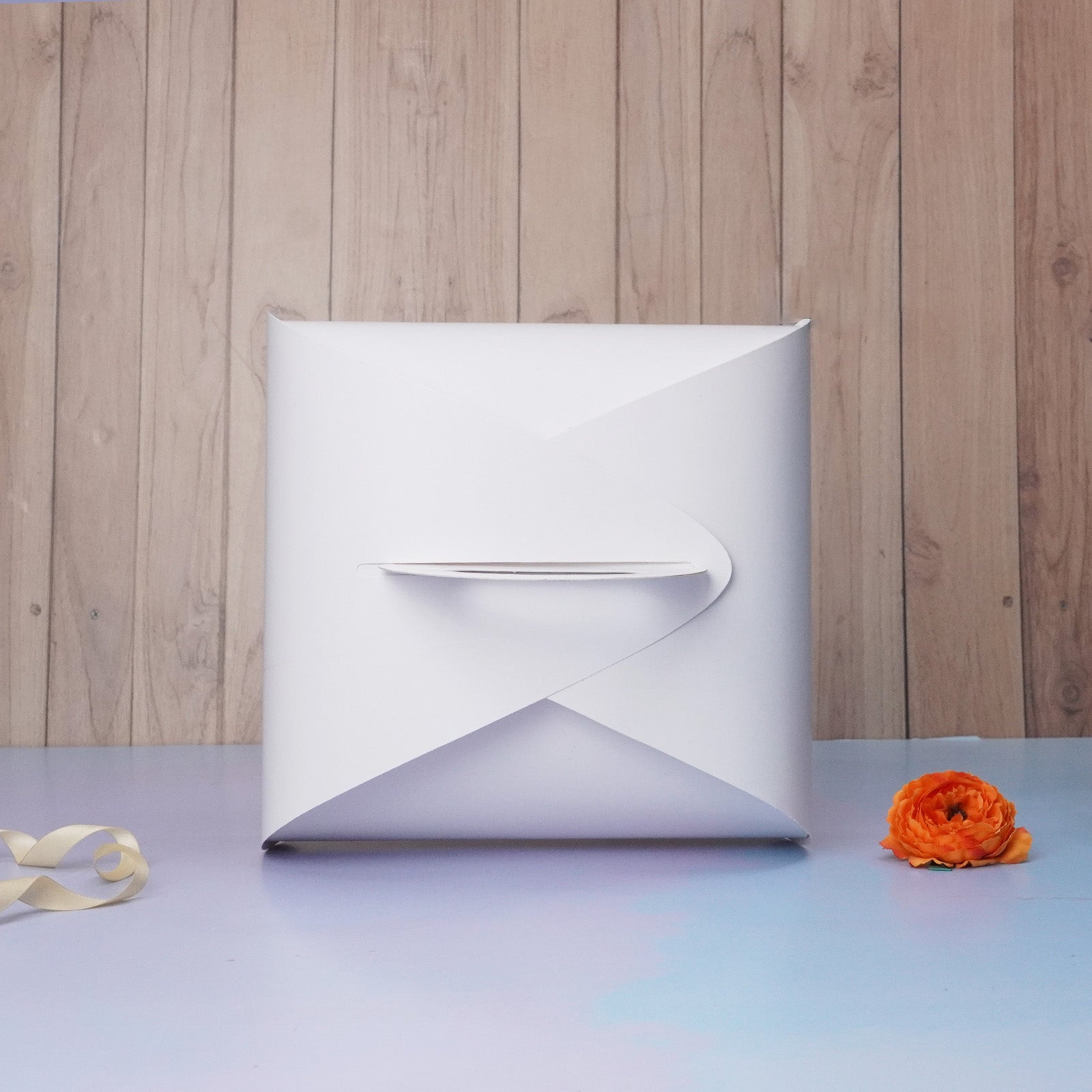 10X10 Handle Dome Cake Box (White)