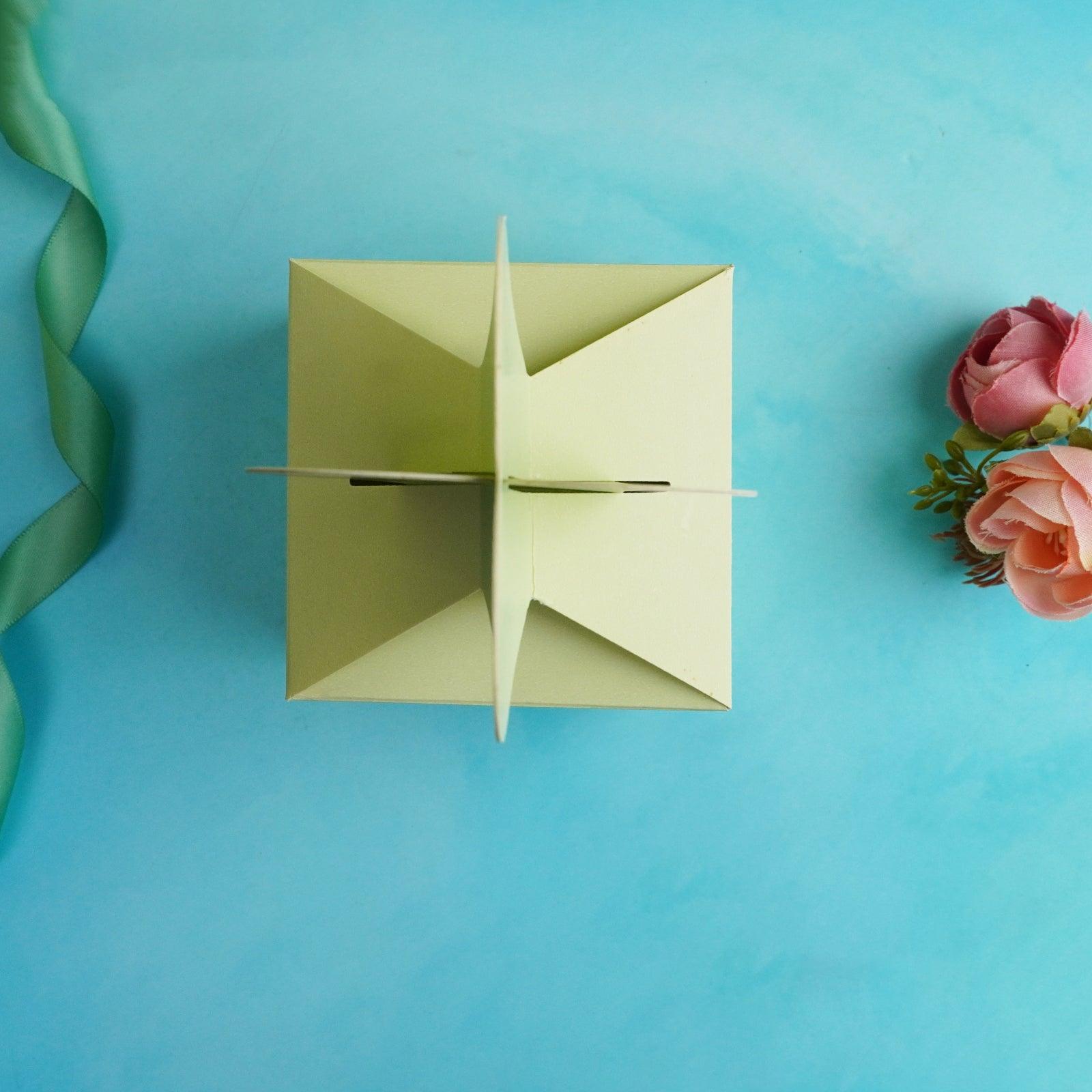 Light Green Heart Gift Box