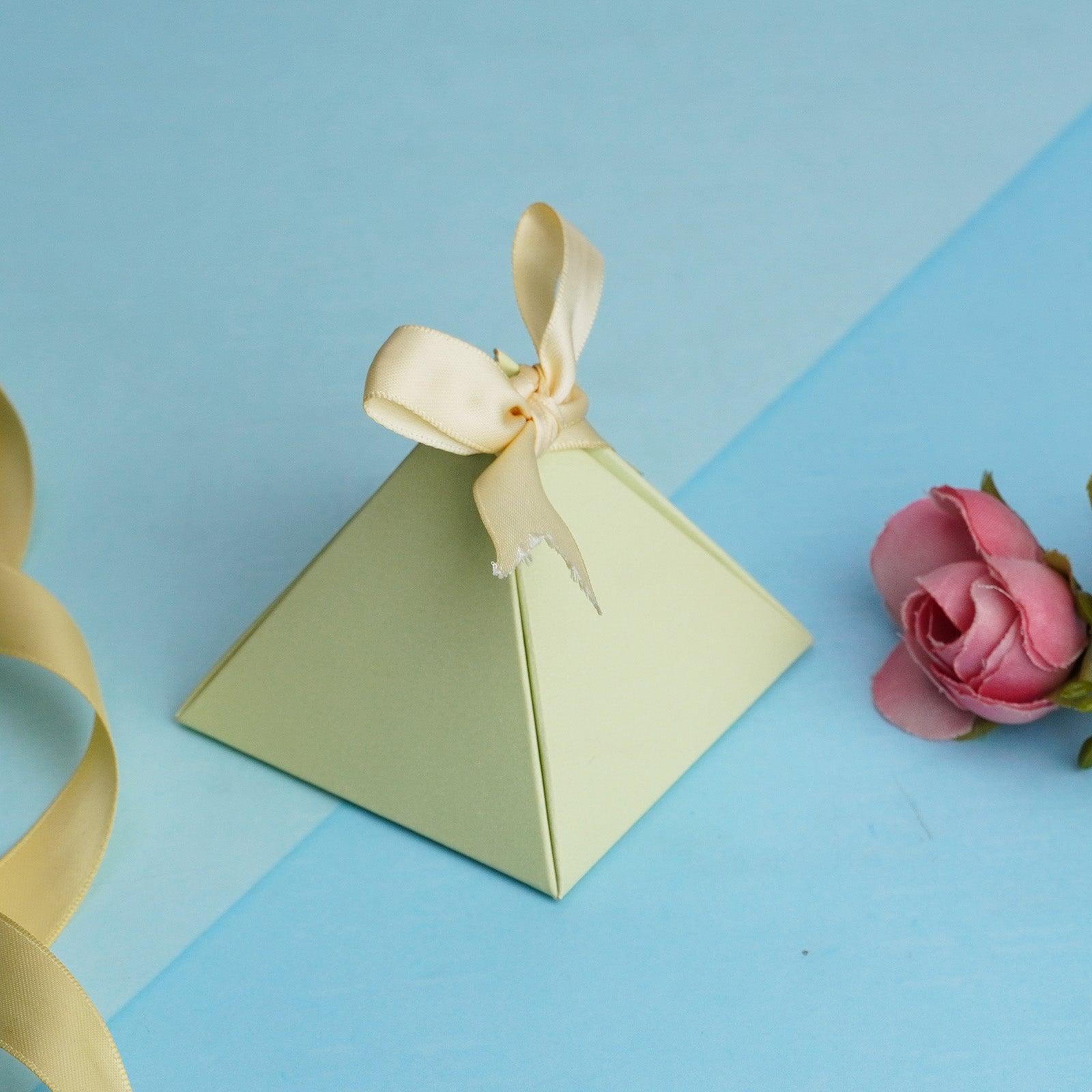 Light Green Triangle Gift Box