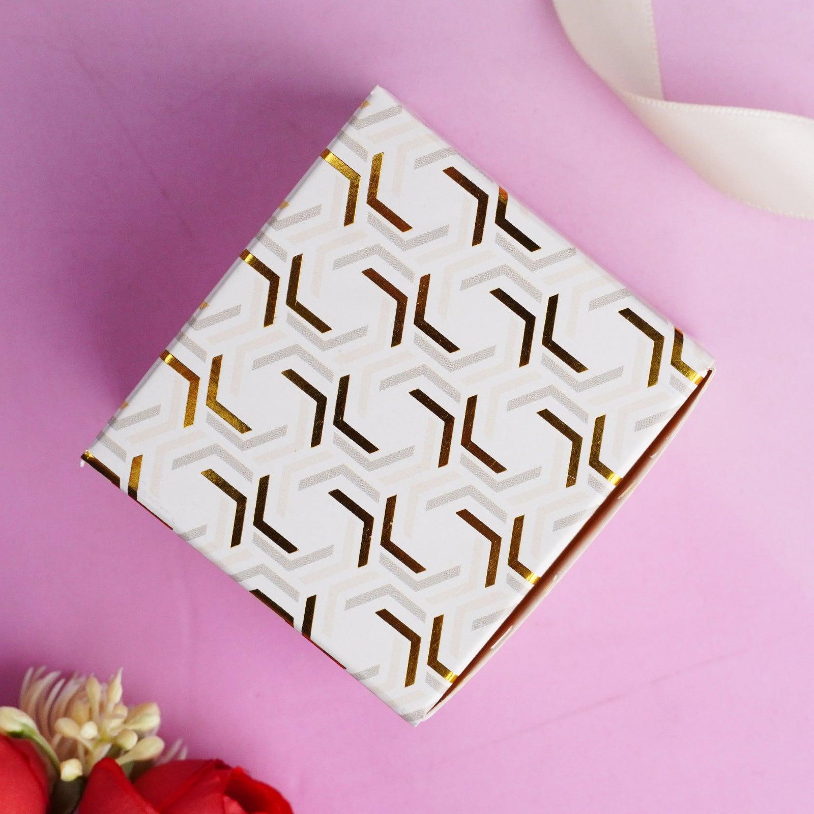 Pattern Single Treat Box